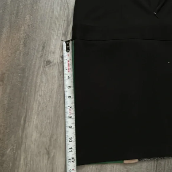 J Taylor - ADORABLE 🥰 Mixed Media Dress w/Faux Belt Buckle /Buttons- Size 4 - Picture 8 of 14